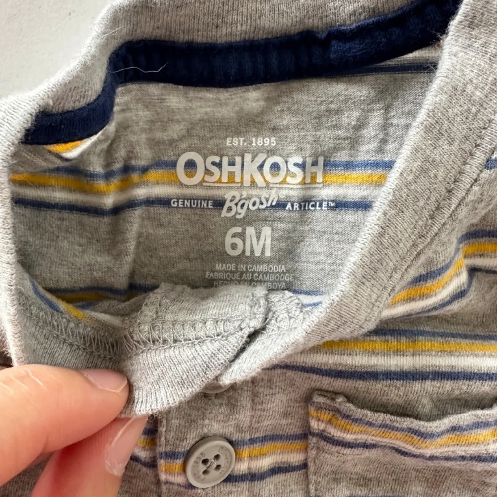 NWOT Osh Kosh Baby Boy Onesie 6M